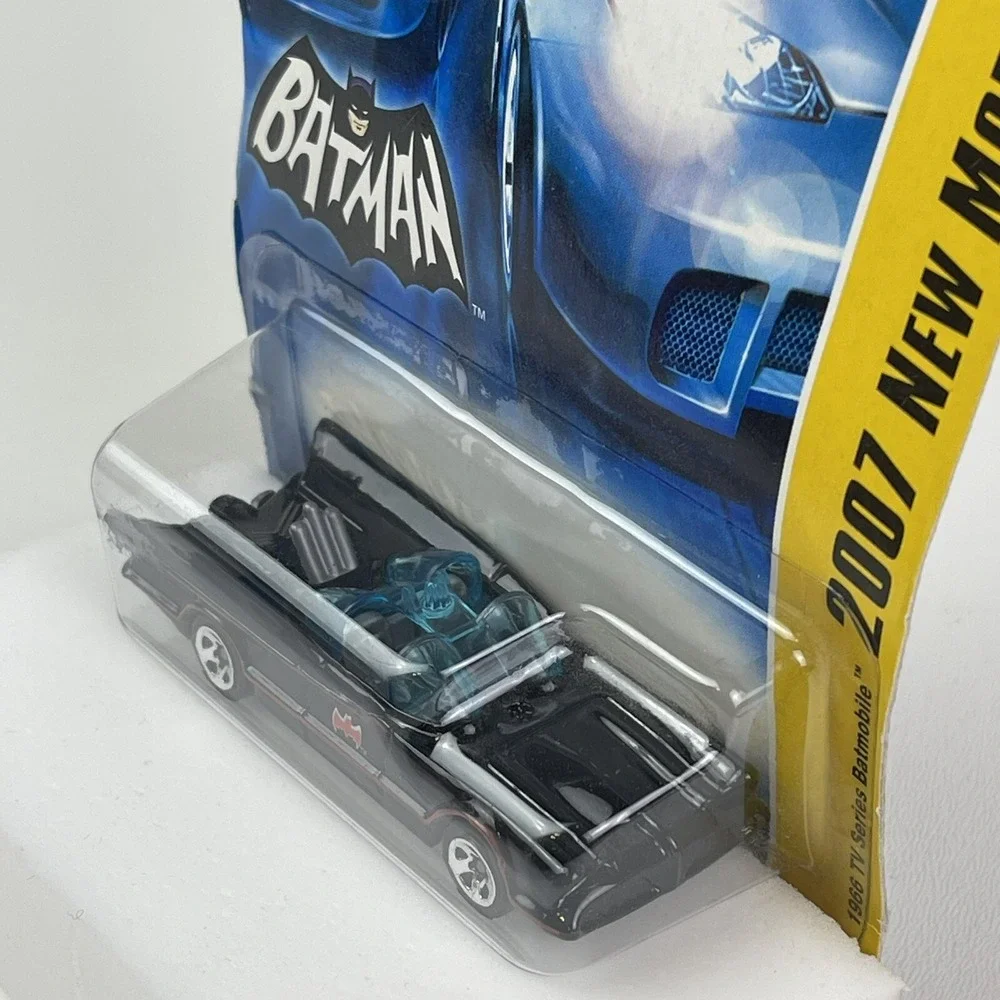 Hot Wheels 1966 TV Series Batmobile 2007 New Models 1:64 Diecast Car